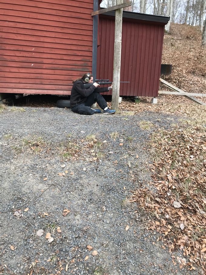 Jägarskolan Olofström precisions-skjutning med Jägarmässigt stöd.